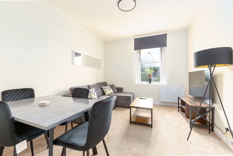 Fully Furnished Short Term Rental Properties in Inverness living room